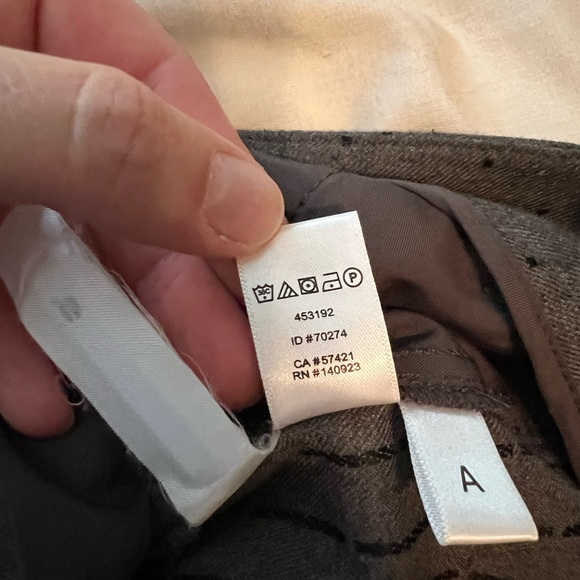 Gray Polka Dot Cropped Pants - Picture 6 of 7